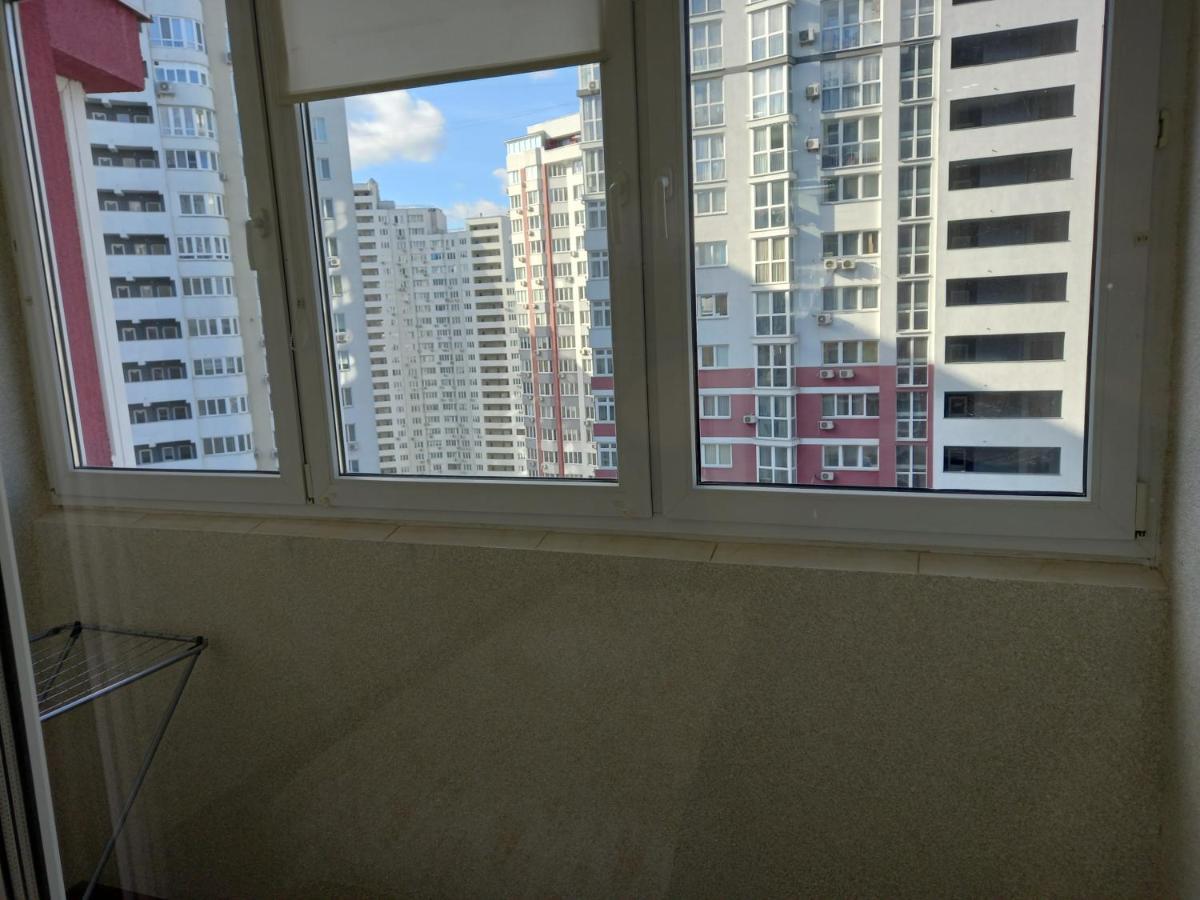 Smart Apartments Drahomanova 2А キエフ エクステリア 写真