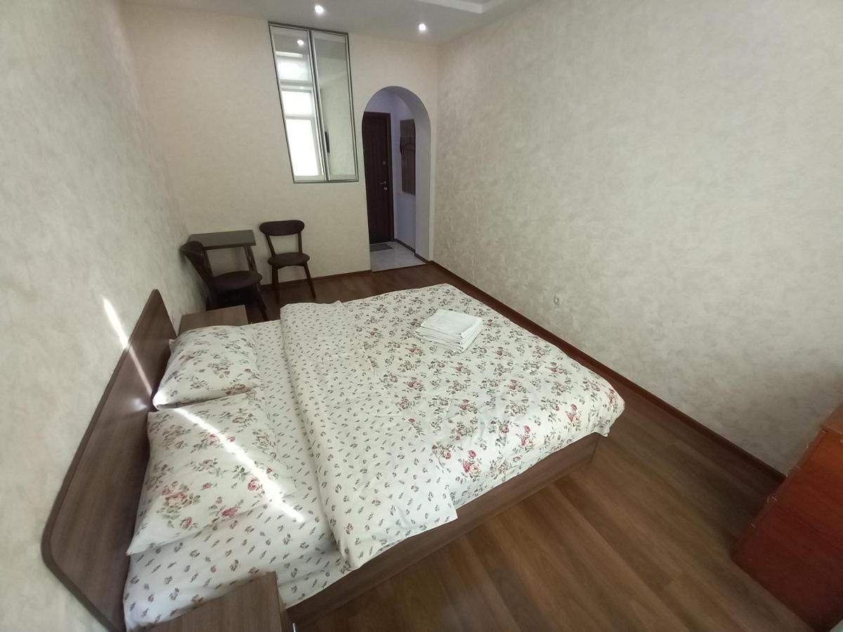 Smart Apartments Drahomanova 2А キエフ エクステリア 写真