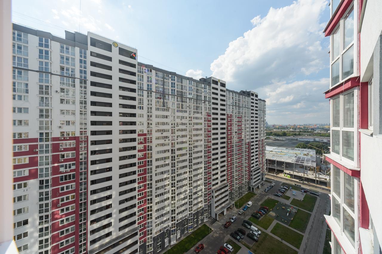 Smart Apartments Drahomanova 2А キエフ エクステリア 写真